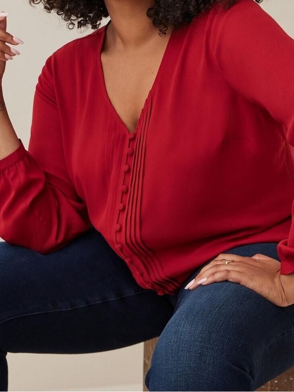 TORRID 4 Red Button Pintuck Flowy Long Sleeve v-neck Georgette Blouse Top